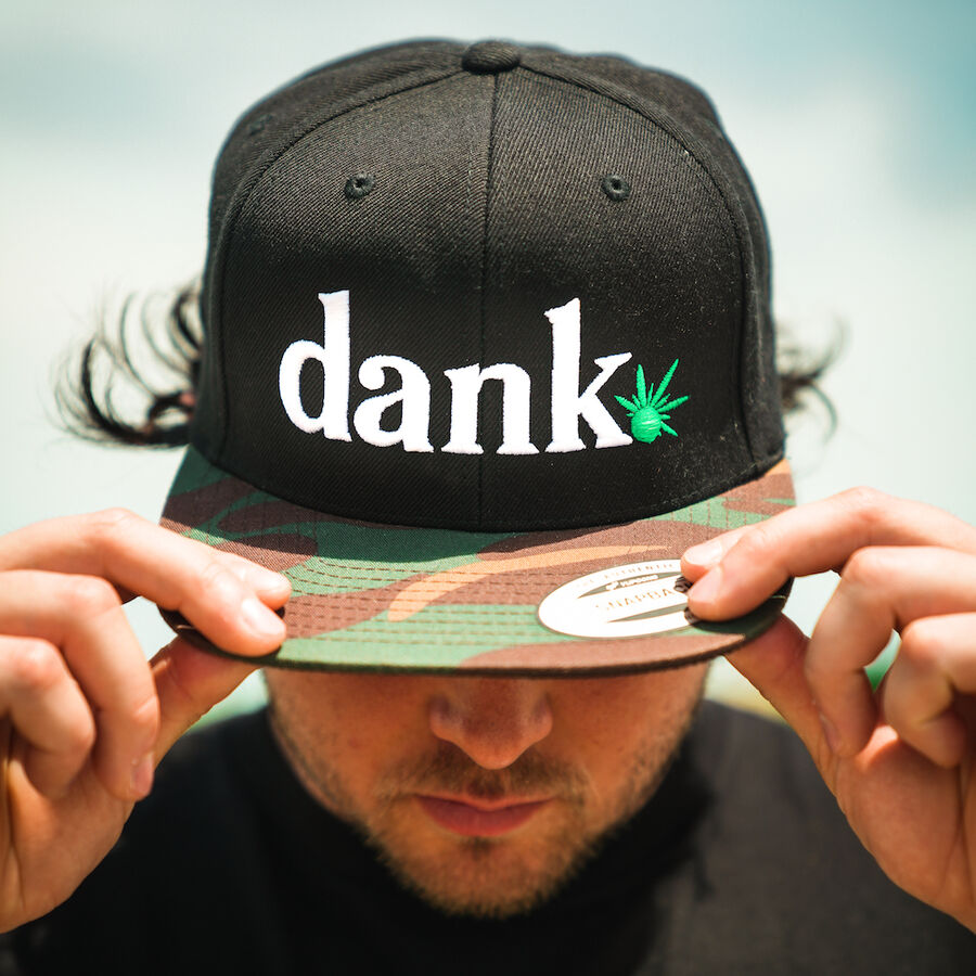 Snapback Camo Dank Hat